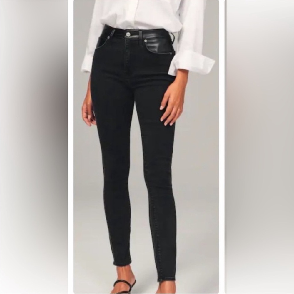 Abercrombie & Fitch Black Denim & Faux Leather Ankle Skinny Jeans Size 26 / 2
